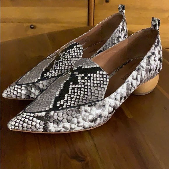 jeffrey campbell viona loafer